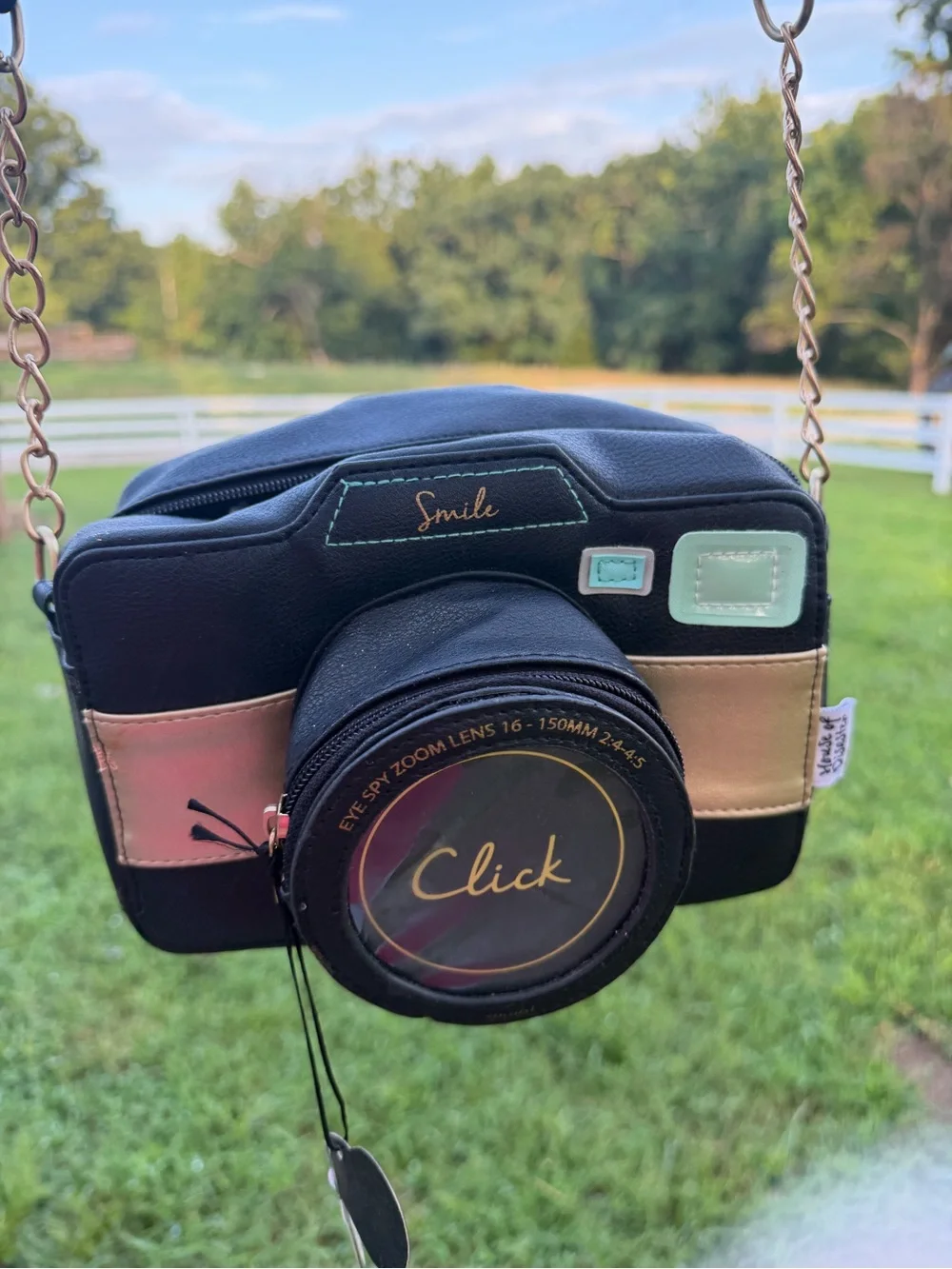 N/A stylish camera
